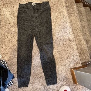 Gray Cheetah print jeans (Stretch)